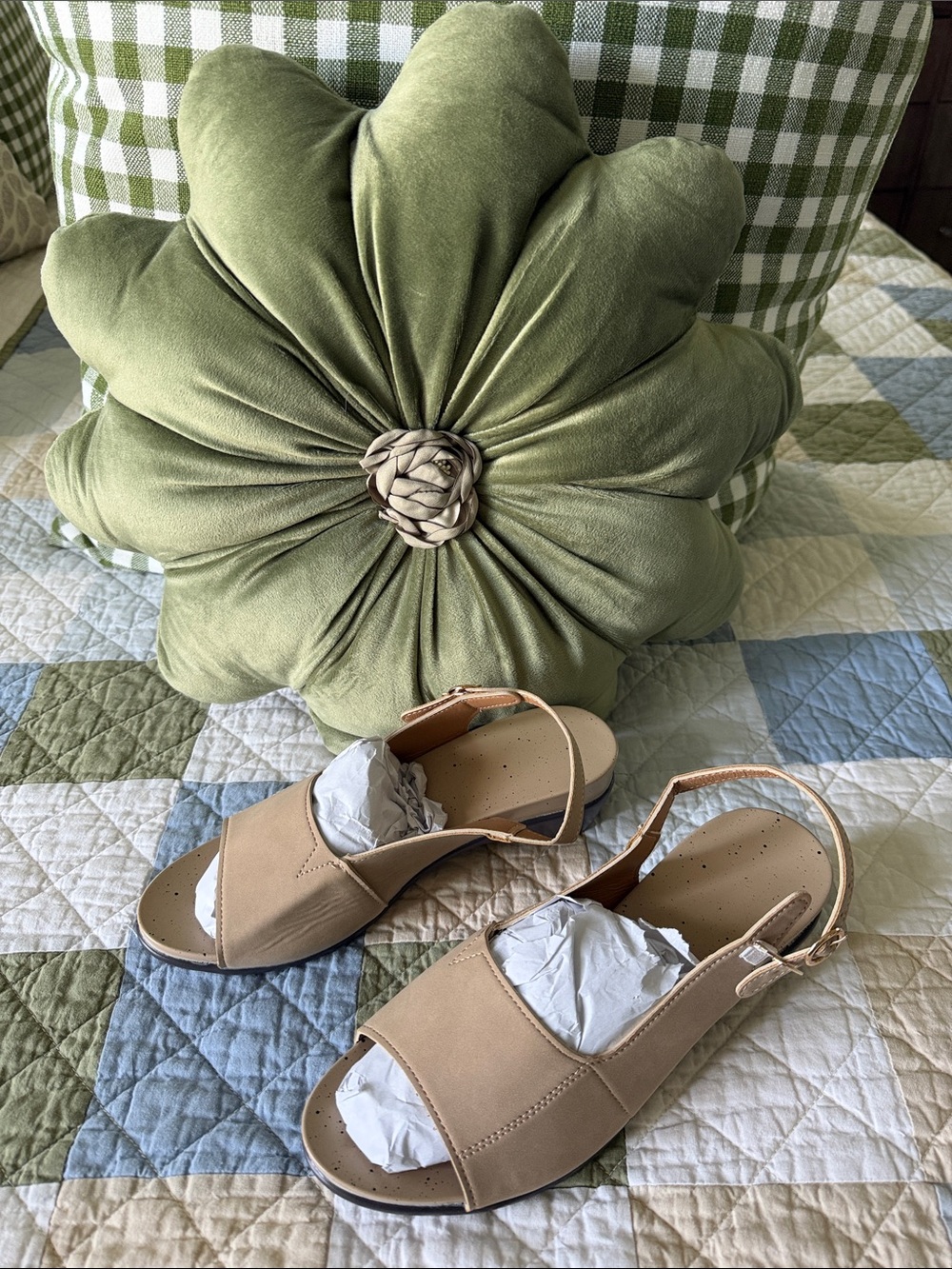 Women’s Neutral Tan Slingback Comfort Sandals